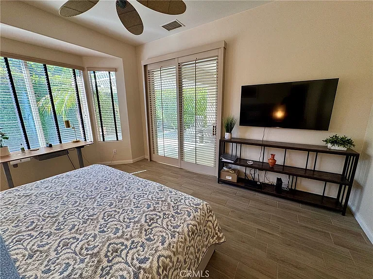 80589 Hoylake Dr — Photo 22