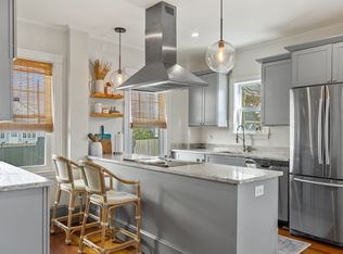 35 Hall Ave, Newport, RI 02840