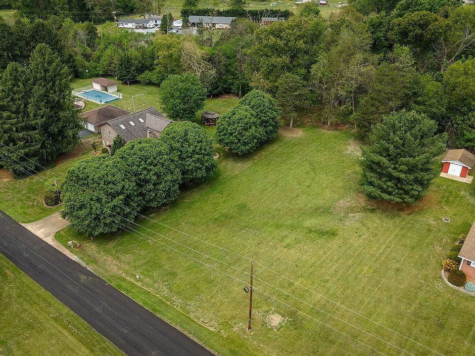 2nd image of Verbena Rd