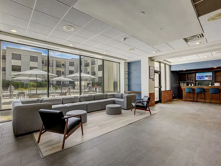 Vivo Living Raleigh — Photo 22