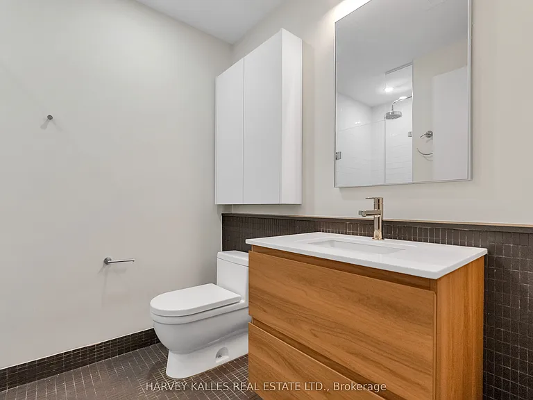 8 Dovercourt Rd #222 — Photo 8