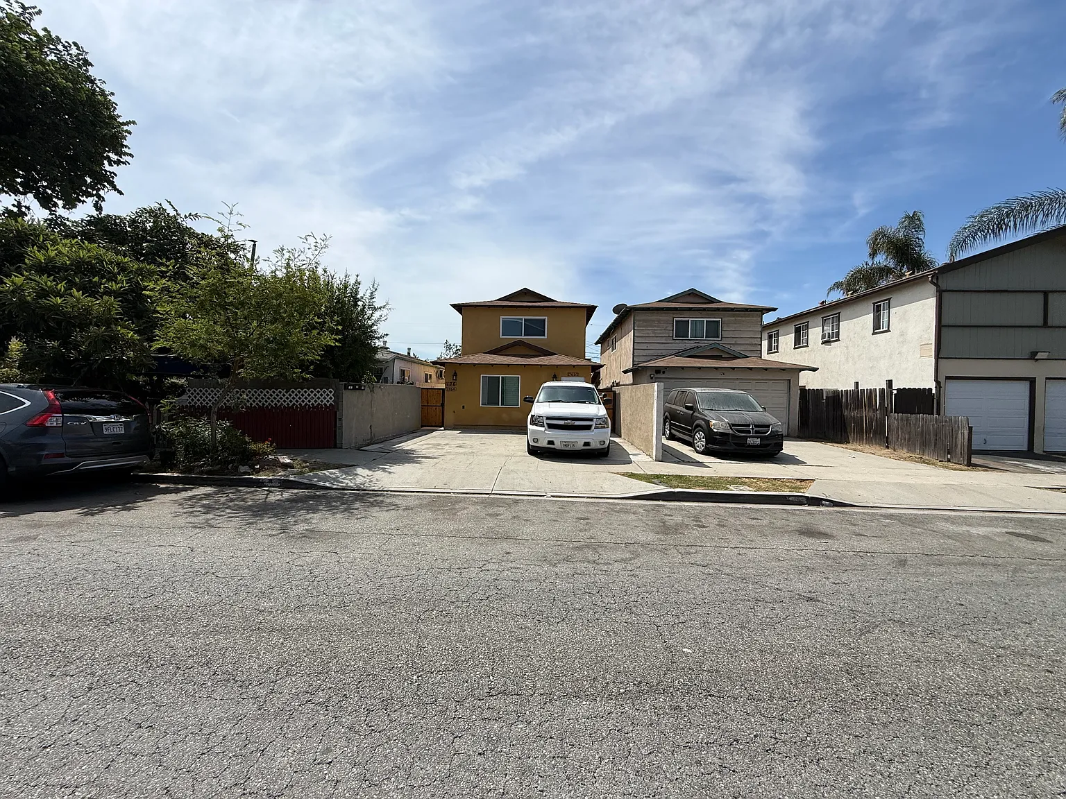 3 bed, 1278 sqft, $3,600 — Photo 2