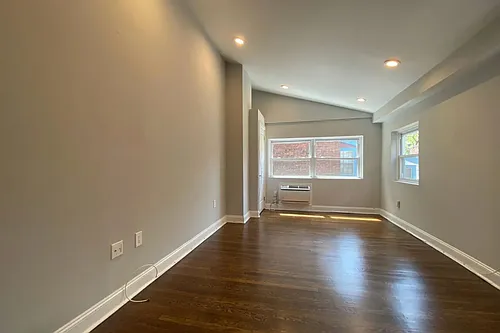 1616 Spruce St Photo 1