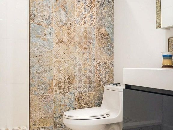 5th image of 2041 Australia Way W APT 23