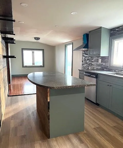 394 Robson Rd — Photo 12