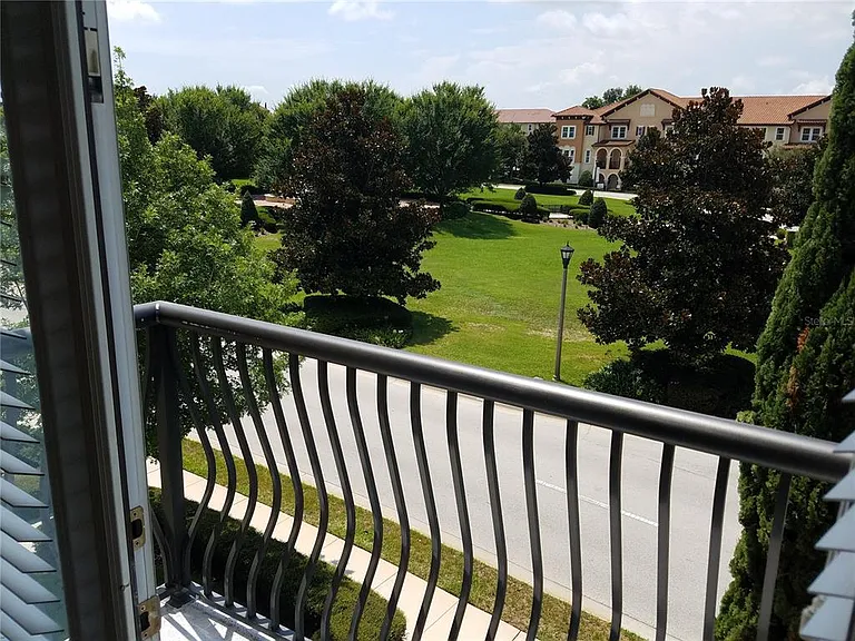 5105 Sicily Cv — Photo 20