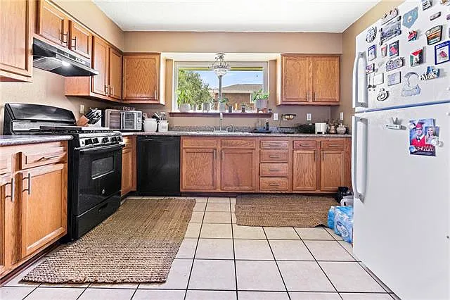2204 Gallant Dr — Photo 9