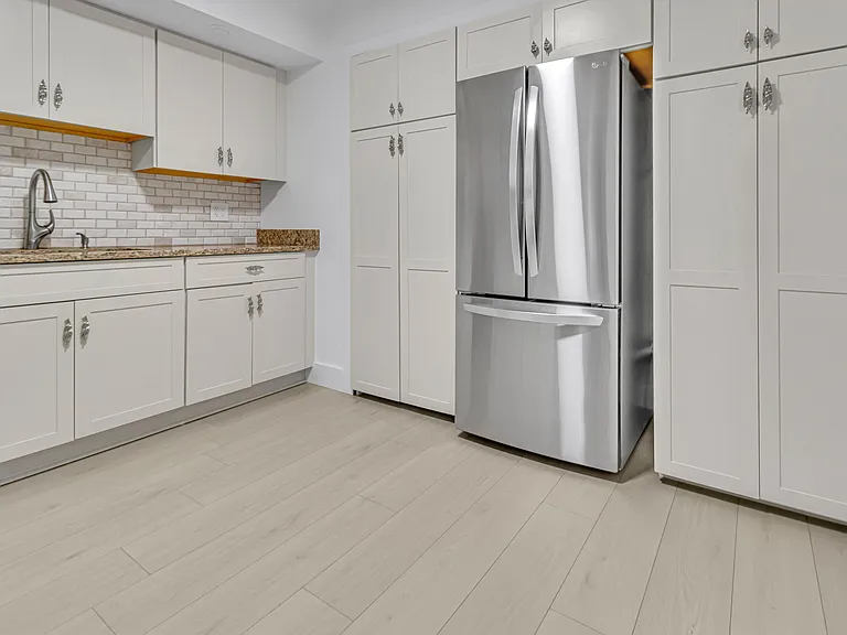 2806 N 46th Ave #D334 — Photo 6