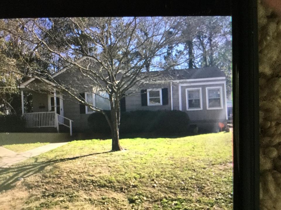 1st image of 1179 Sherwood St