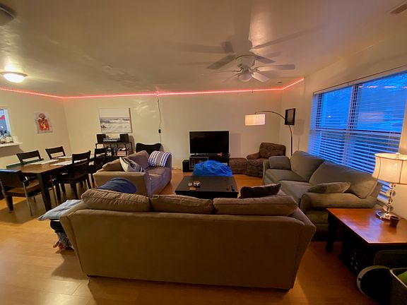 2nd image of 323 Pheasant Run Ct
