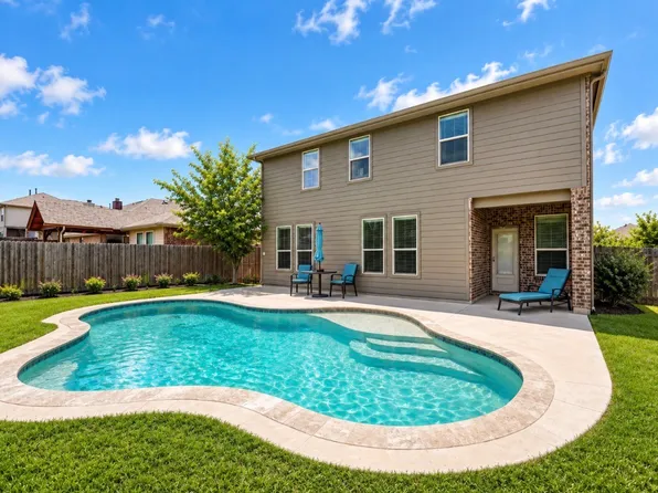 12532 Autumn Leaves Trl, Fort Worth, TX 76244