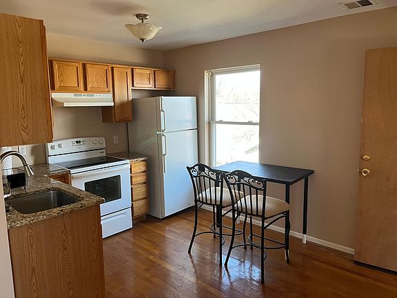 2nd image of 8 Locust Ave E