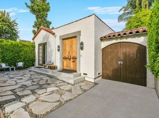8855 Rosewood Ave, West Hollywood, CA 90048