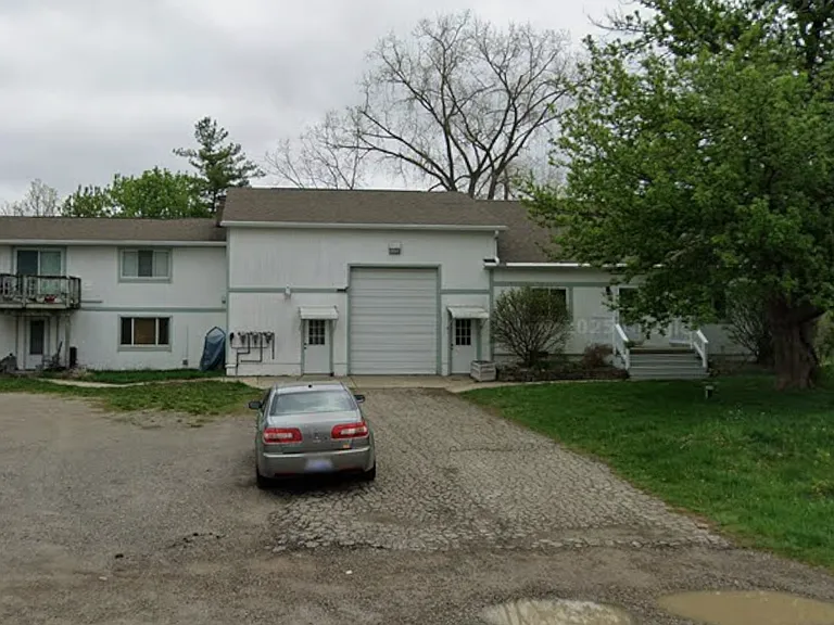 3520 W Thompson Rd #2 — Photo 1