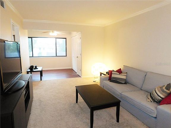 3rd image of 2037 San Marcos Dr SE APT 221