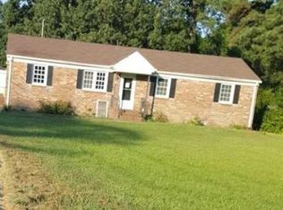 25101 Sterling Rd, Petersburg, VA 23803