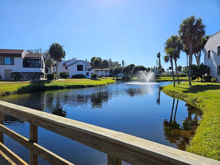 812 Capri Isles Blvd #225 — Photo 39