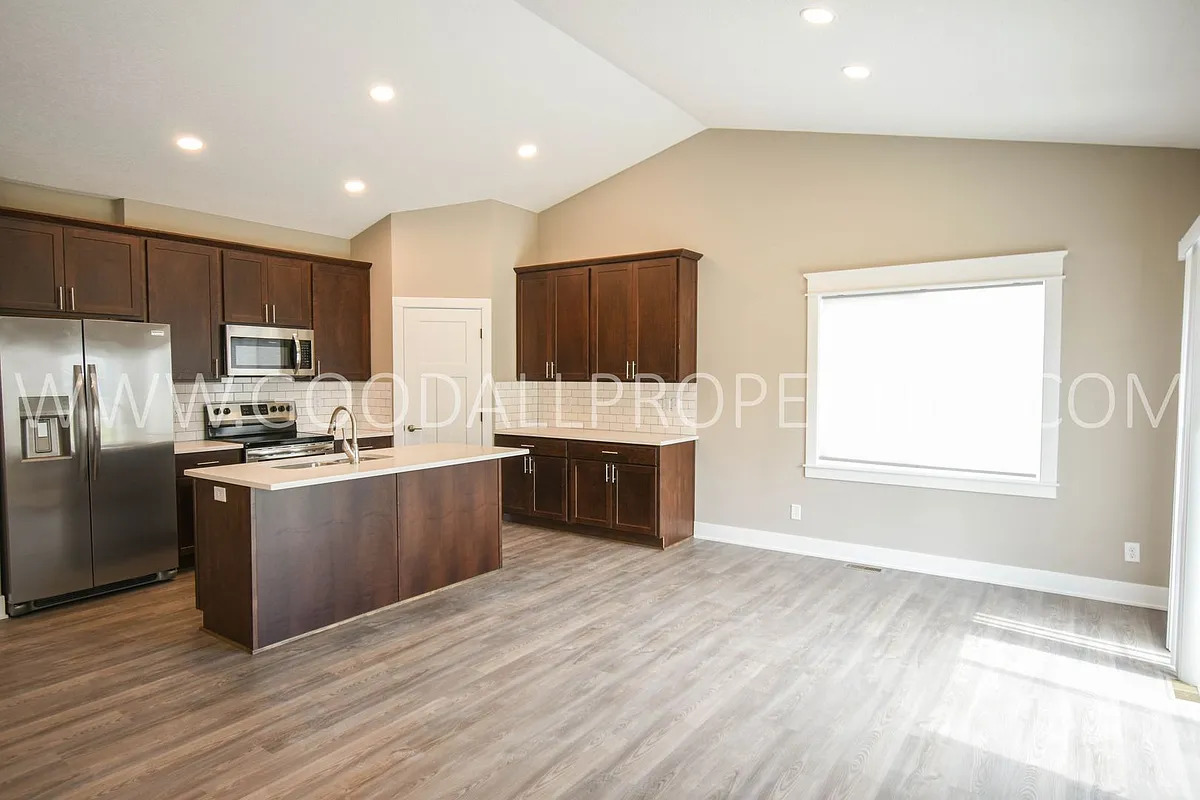 Building Photo - 16772 Wilden Dr