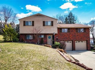 2517 Summit St, Bethel Park, PA
