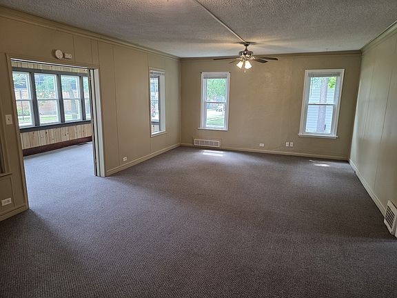 3rd image of 828 N 1st Ave #L