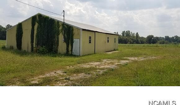 2nd image of 177 Railroad Cir