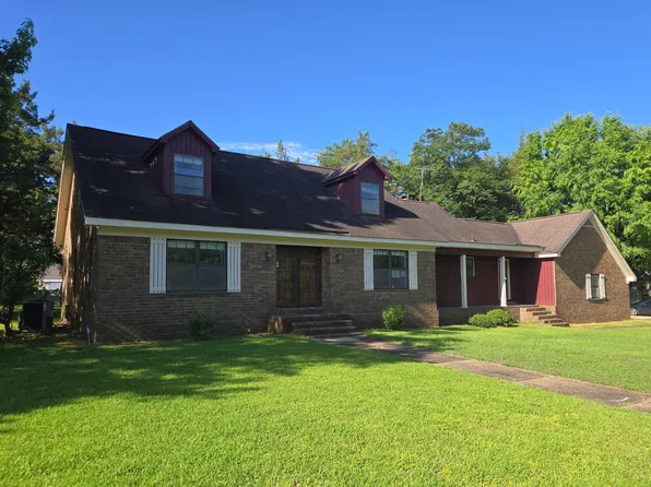1811 Olive Ave, Demopolis, AL 36732