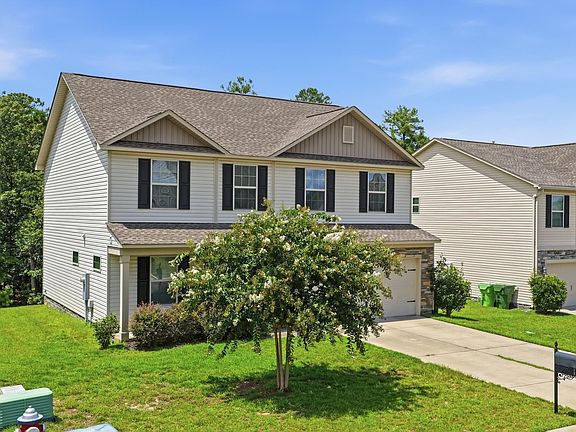 3rd image of 577 Teaberry Dr