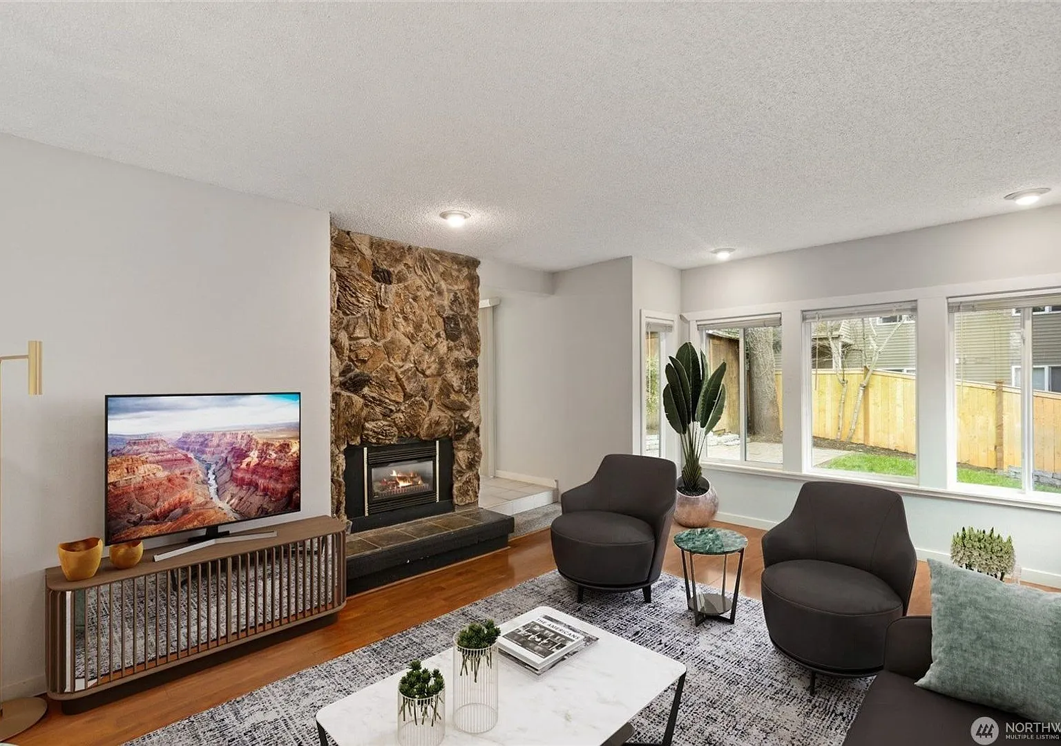3Bd/1.5Ba Redmond Condo — Photo 4