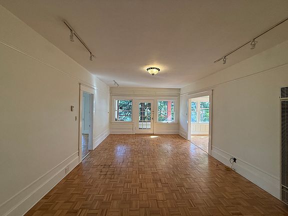3rd image of 322 Highland Ave