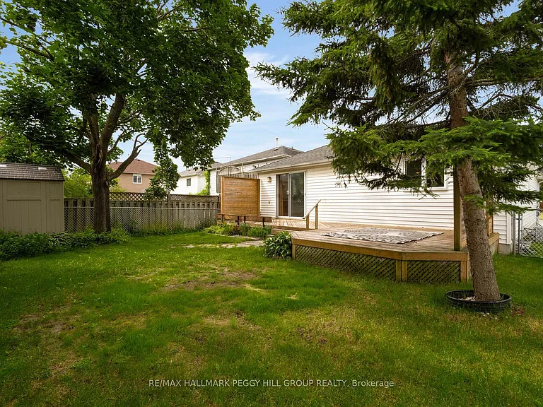 27 Finlay Rd — Photo 13