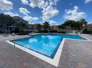 15770 SW 104th Ter APT 303, Miami, FL 33196