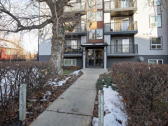 2nd image of 106 48th Ave Unit 106
