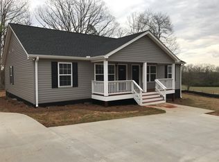 616 Old River Rd #A, Piedmont, SC 29673