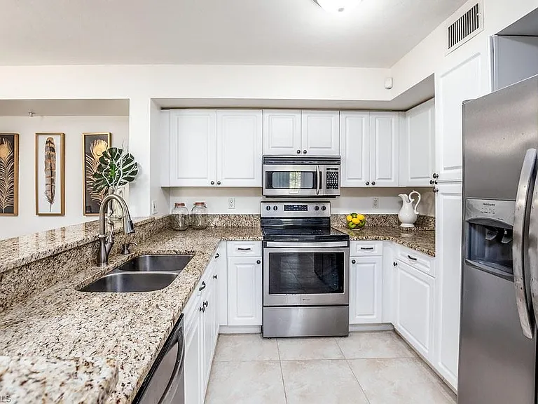 1240 Wildwood Lakes Blvd #104 — Photo 3
