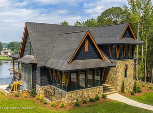 64 Bayview Dr, Jacksons Gap, AL 36861