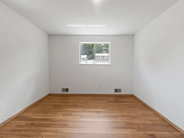 115 Green Glen Dr — Photo 20