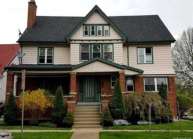 1st image of 241 Norwood Ave