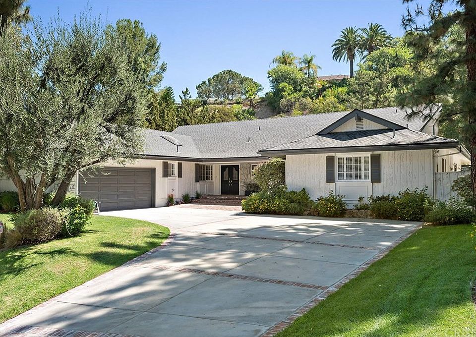 1st image of 4300 Nogales Dr