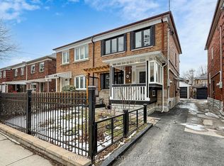 96 Highfield Rd, Toronto, ON M4L2V1