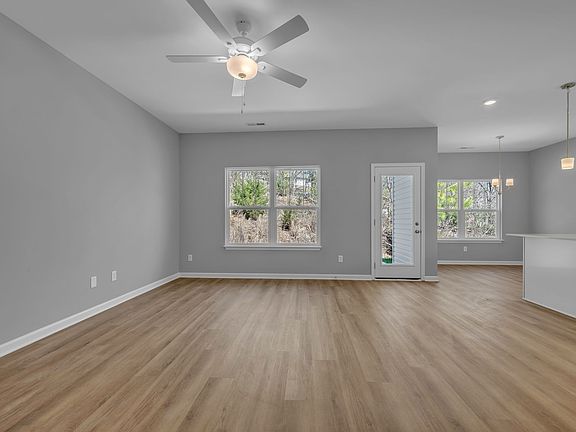 5th image of 209 E Quail Hollow Way Lot 12
