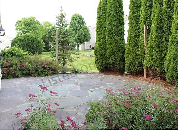 2nd image of 6547 Amherst Way