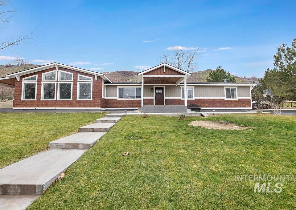 1st image of 1785 River Rd