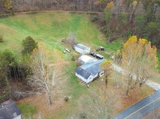 989 E State Highway 1376, East Bernstadt, KY 40729