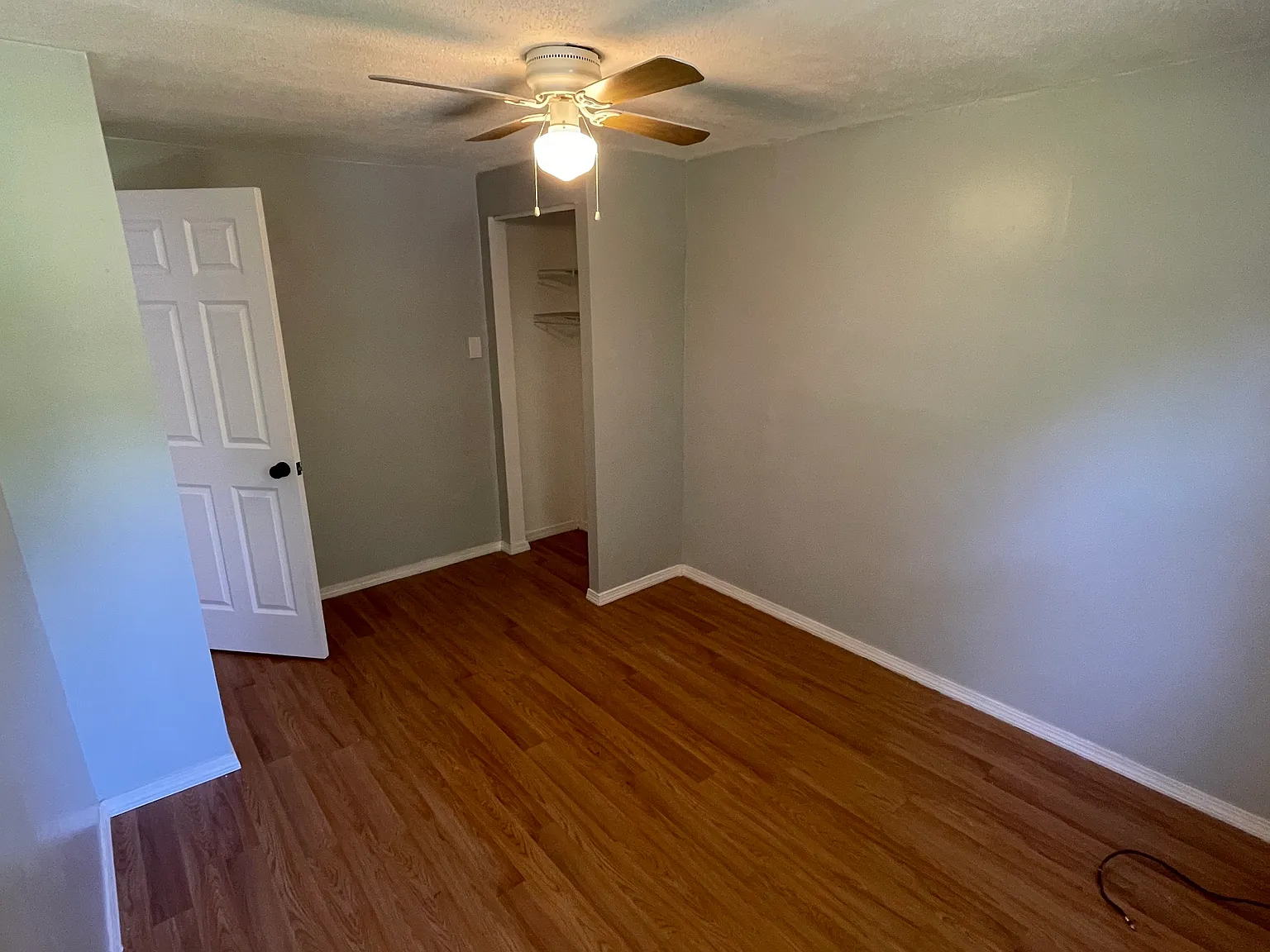 3 bed, 1200 sqft, $2,800 — Photo 3