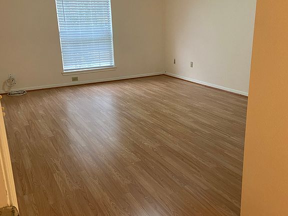 5th image of 3027 Granite Lake Dr