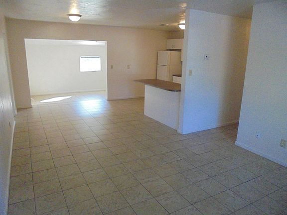 2nd image of 1075 N Gertrude Ct