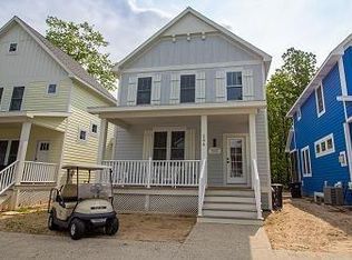 206 Mary Ln, Michigan City, IN 46360
