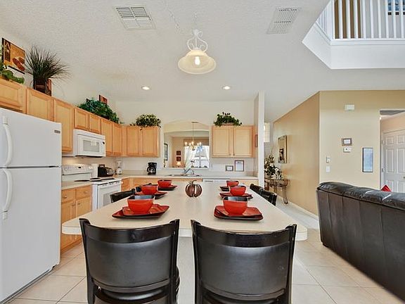 4th image of 8528 Sunrise Key Dr