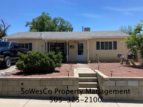 107 E Tycksen Dr, Farmington, NM 87401