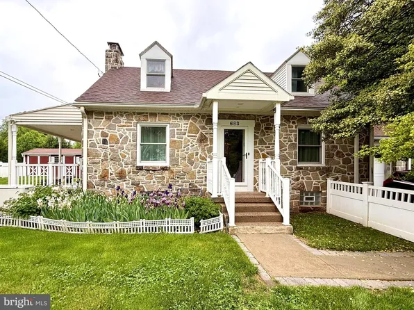 683 Ridge Rd, Spring City, PA 19475